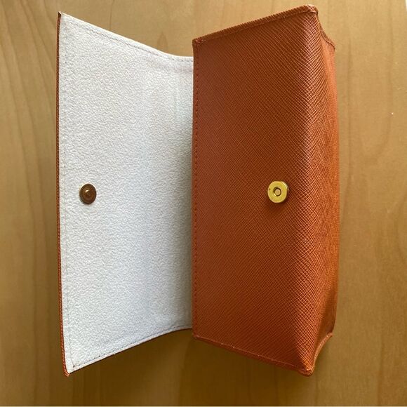 Tory Burch Orange Sunglasses Leather Case Magnetic Closure - Picture 7 of 9